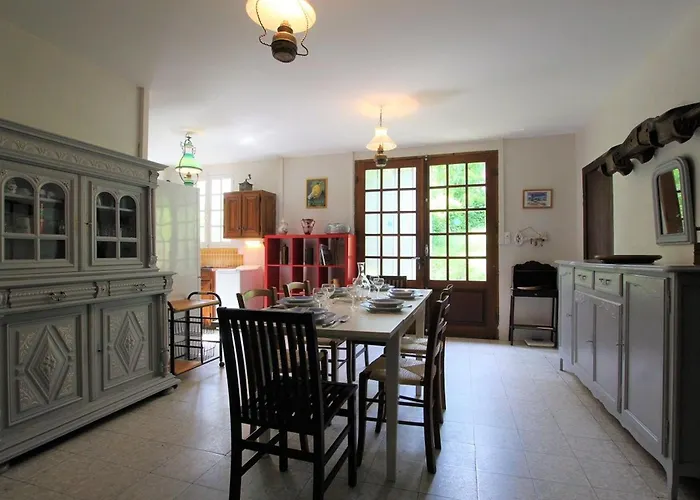 Maison Familiale Avec Terrasse, Grand Terrain Et Proche De La Riviere - Alleyras, 6 Pers. - Fr-1-582-244 Ferienhaus Alleyras