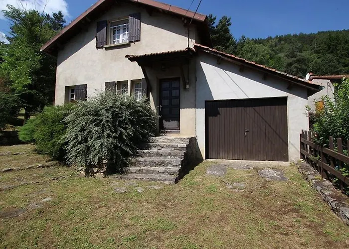 Ferienhaus Maison Familiale Avec Terrasse, Grand Terrain Et Proche De La Riviere - Alleyras, 6 Pers. - Fr-1-582-244 Alleyras